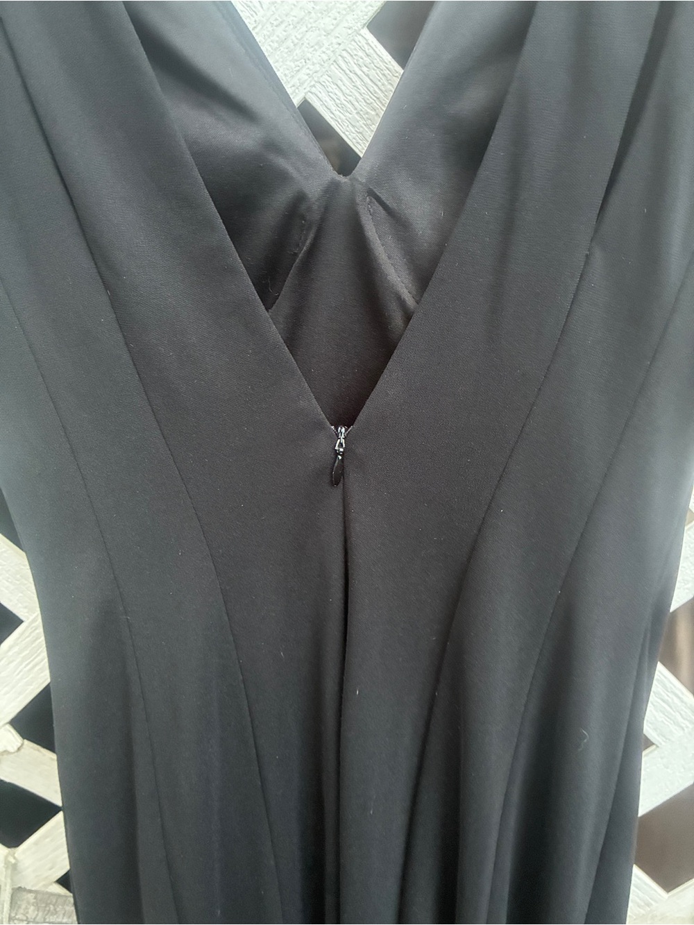 White House Black Market Vintage Black Fit & Flare Cocktail Dress - Size 4 EUC - Picture 5 of 5